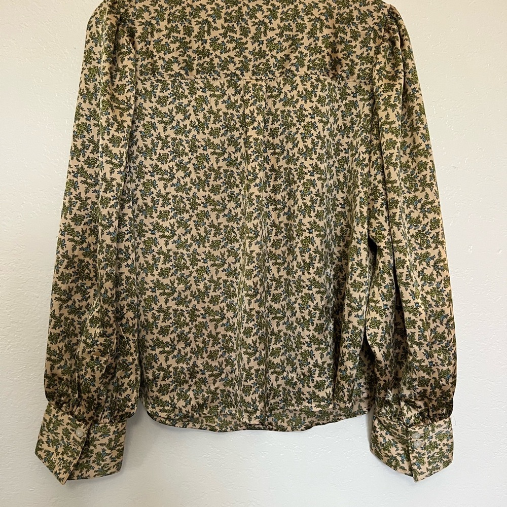 Levi's Floral Blouse - Green and Cream Size XL - Picture 8 of 14